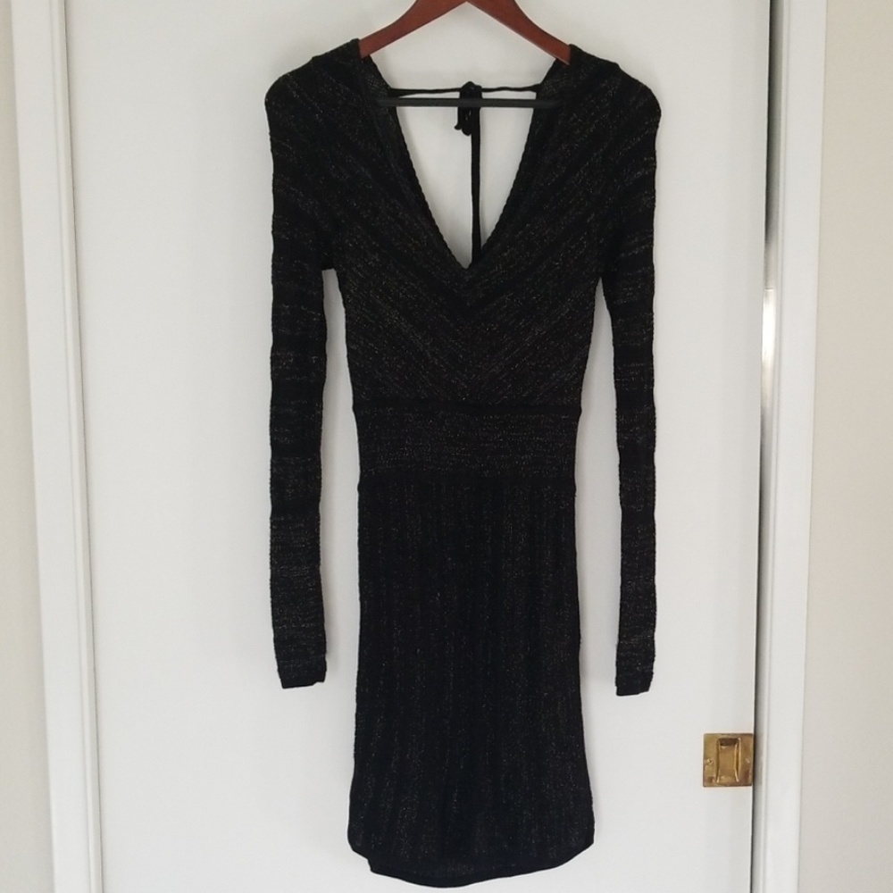 GUESS black mini dress long sleeved